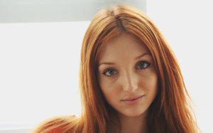 18 year old girl Hailey Little takes off yoga attire to stand naked